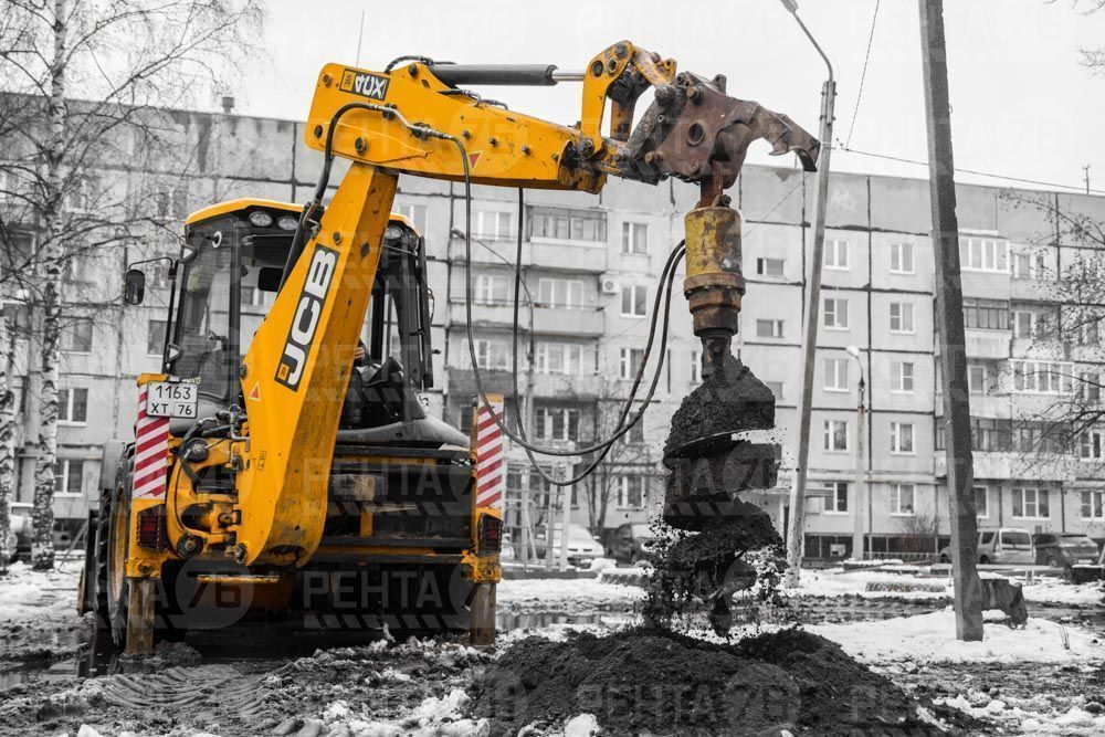 На базе экскаватора JCB-4СХ