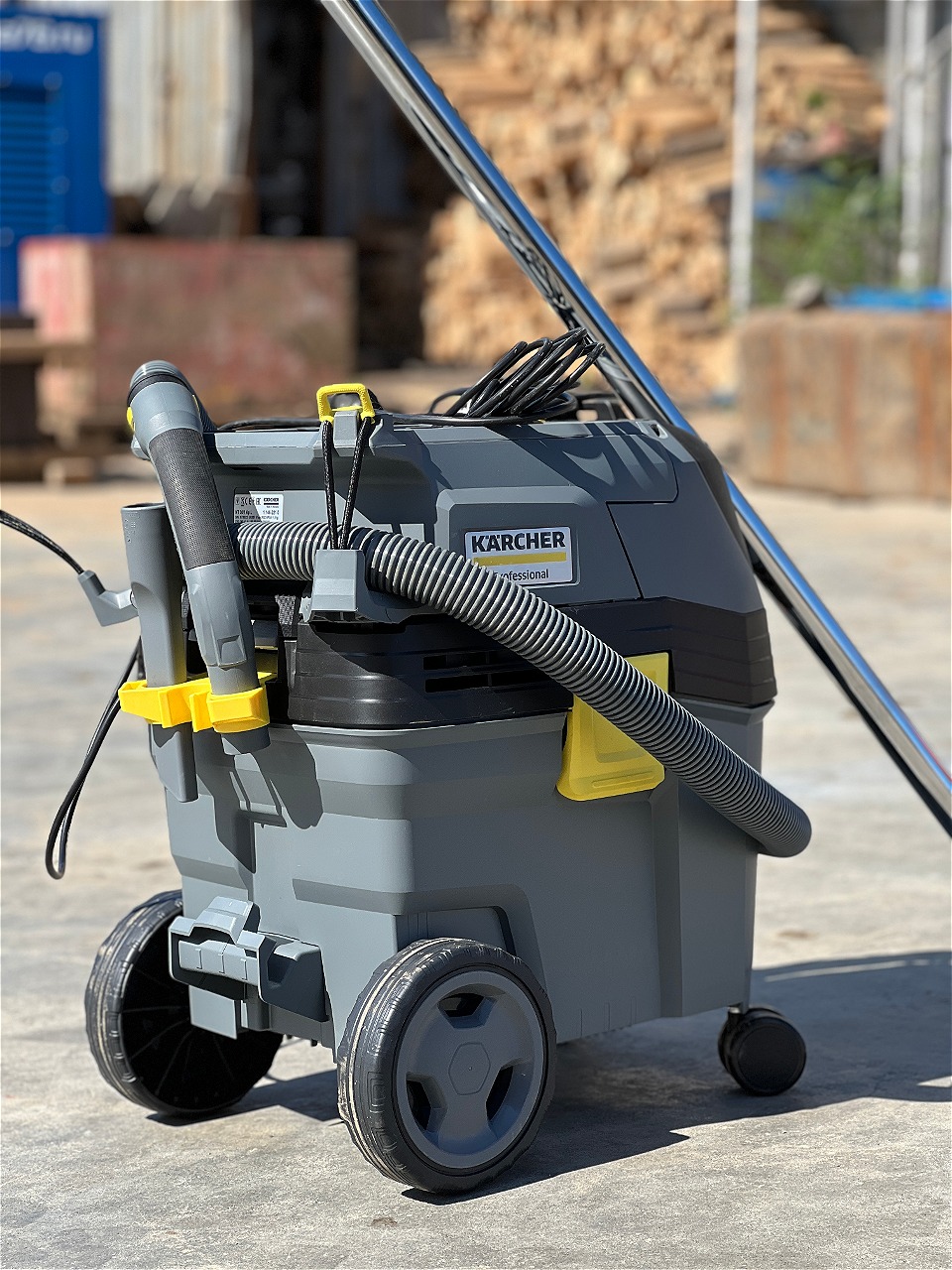 Пылесос KARCHER