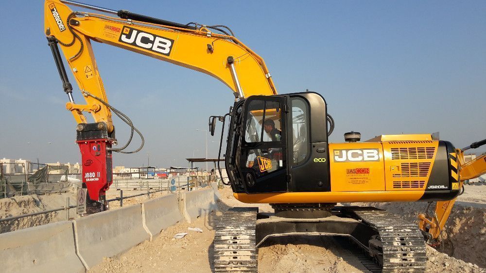 На базе экскаватора JCB 205