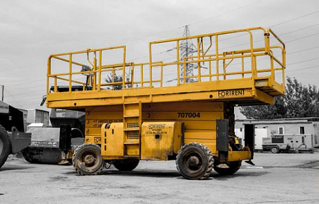 Фото Haulotte compact 15 SX в прокат 