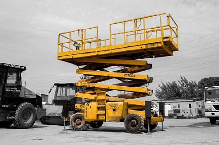 Фото Haulotte compact 15 SX в прокат 
