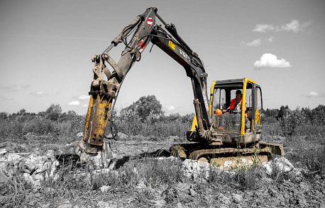 Фото На базе мини экскаватора VOLVO EC55 в прокат 