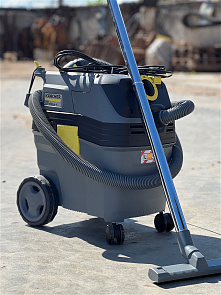 фото пылесос влажной и сухой уборки KARCHER