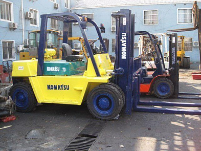 Фото Komatsu FD70-7 в прокат 